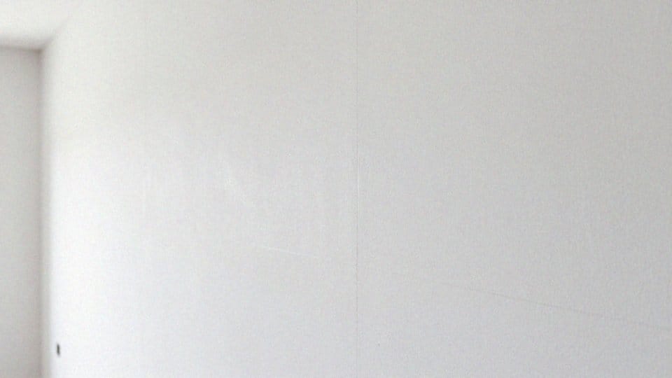 Jak spoinować płyty gipsowo-kartonowe?