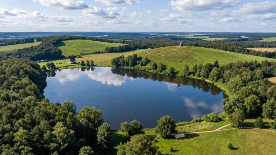 Jakie atrakcje Szwajcarii Kaszubskiej skrywa Kaszubski Park Krajobrazowy?